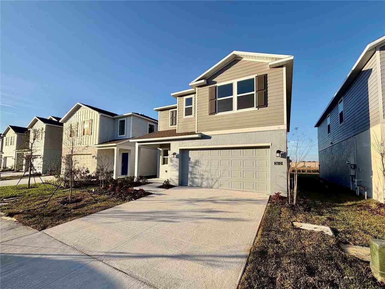 3615 Hardman Dr - Photo 2 of 26