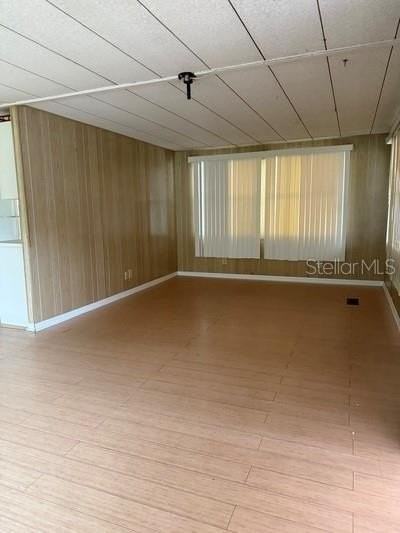 1901 Nw 29th Ct - Photo 2 of 7