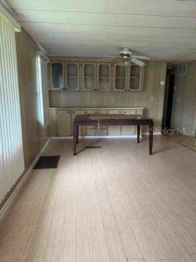 1901 Nw 29th Ct - Photo 3 of 7