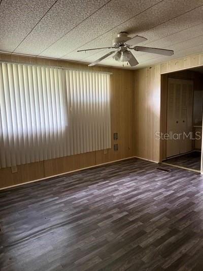 1901 Nw 29th Ct - Photo 5 of 7