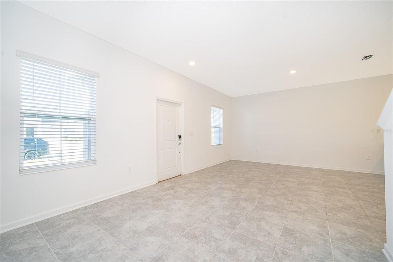 6092 Peaceful Park Way - Photo 3 of 20