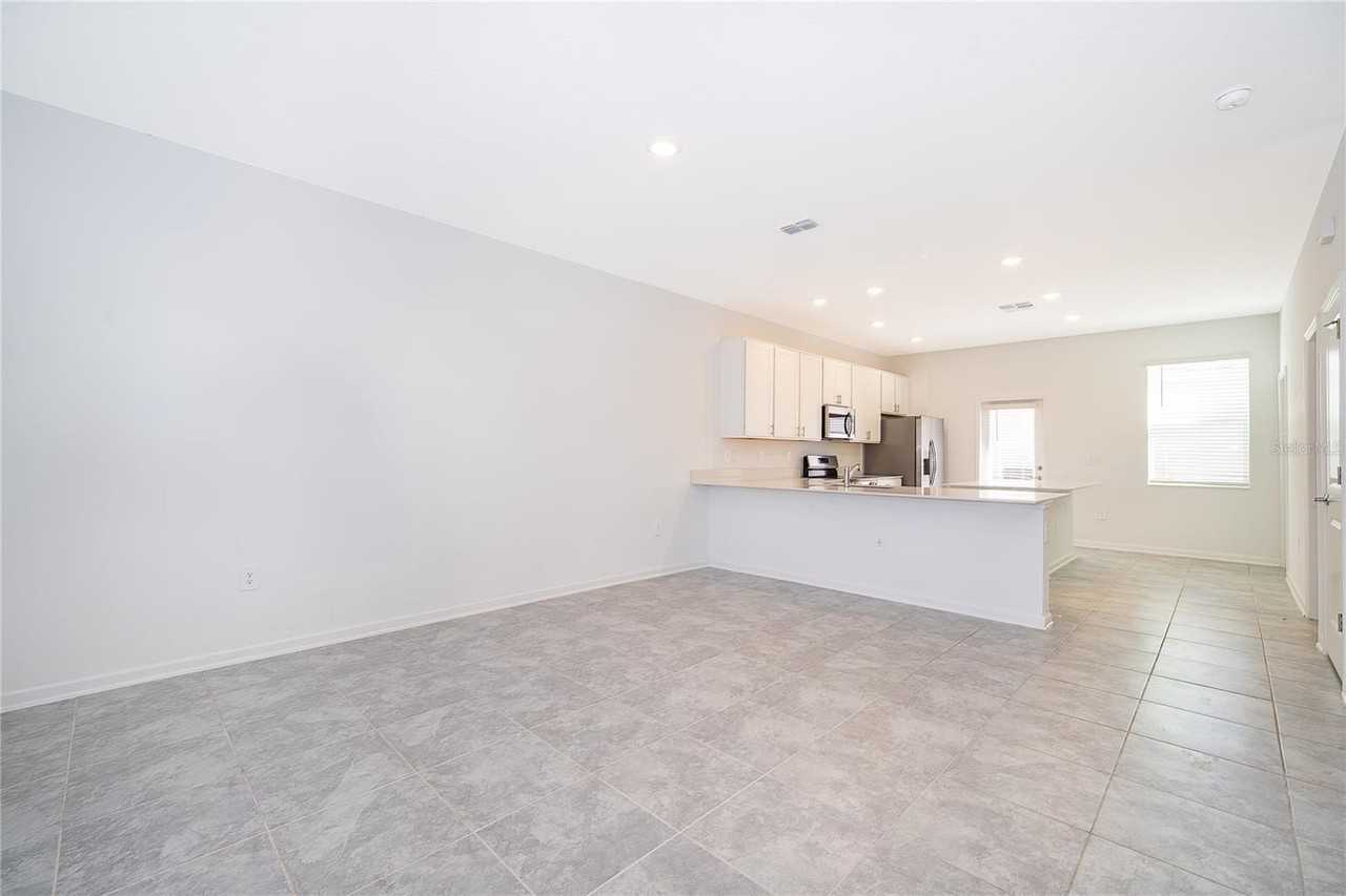 6092 Peaceful Park Way - Photo 4 of 20