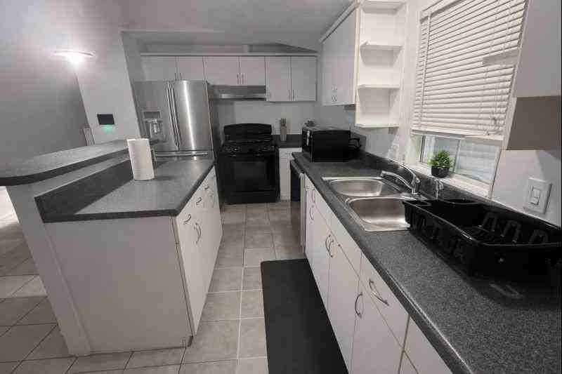 Archwood St - Photo 6 of 20