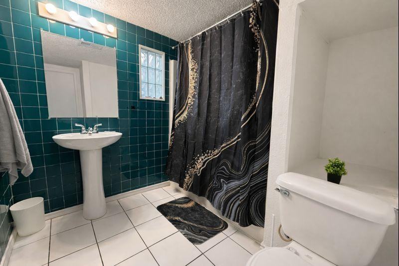 Archwood St - Photo 7 of 20