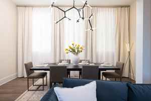 featured image of Thompson St