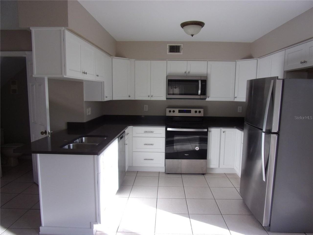 128 Douglas Rd W #C - Photo 2 of 14