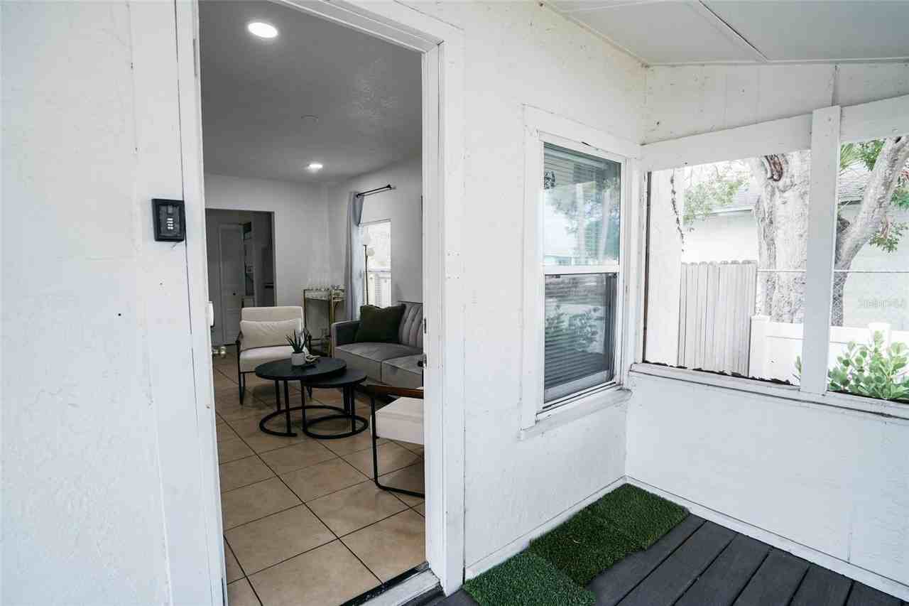 1361 29th St S - Photo 3 of 15