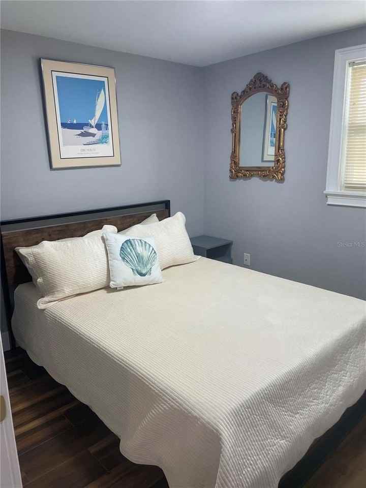 10674 101st Ave #2 - Photo 5 of 18