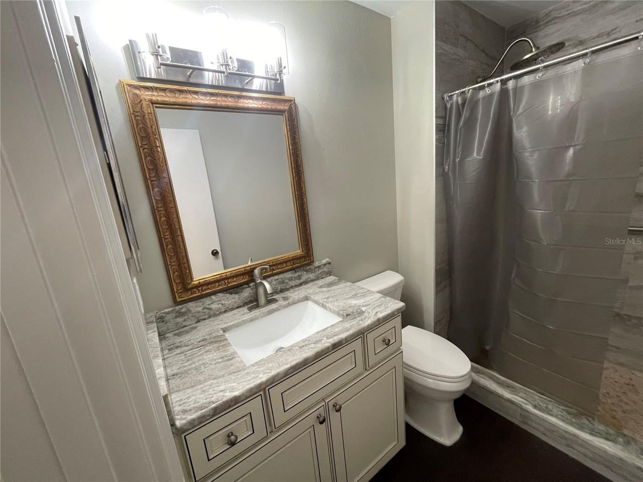 6366 71st St N - Photo 7 of 11