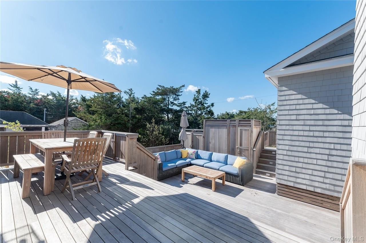 44 44 Island Walk - Photo 4 of 23