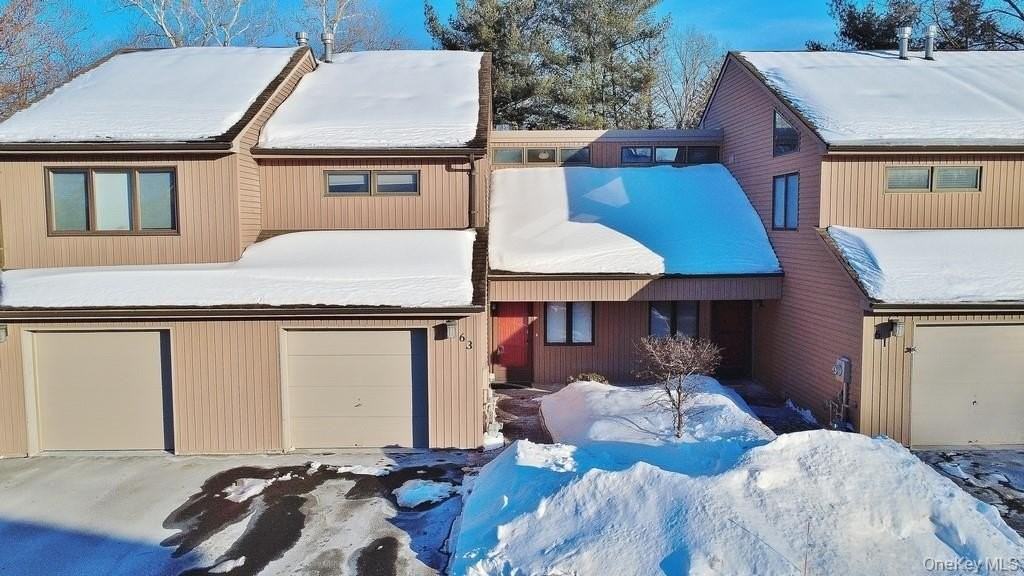 63 Contempra Cir - Photo 2 of 32