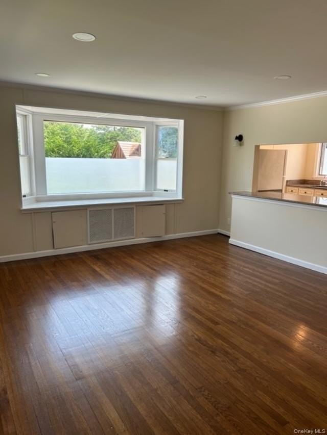 66 Chicago Ave - Photo 5 of 9