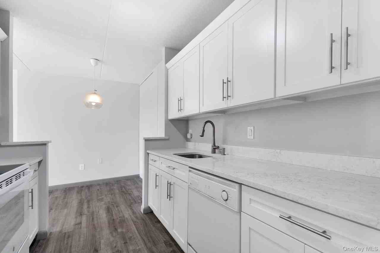 300 High Point Dr Apt 209 #209 - Photo 4 of 38