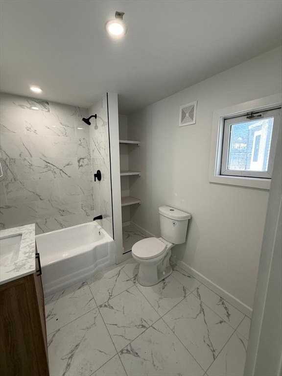 23 Auburn Ave Apt 2 #2 - Photo 3 of 26