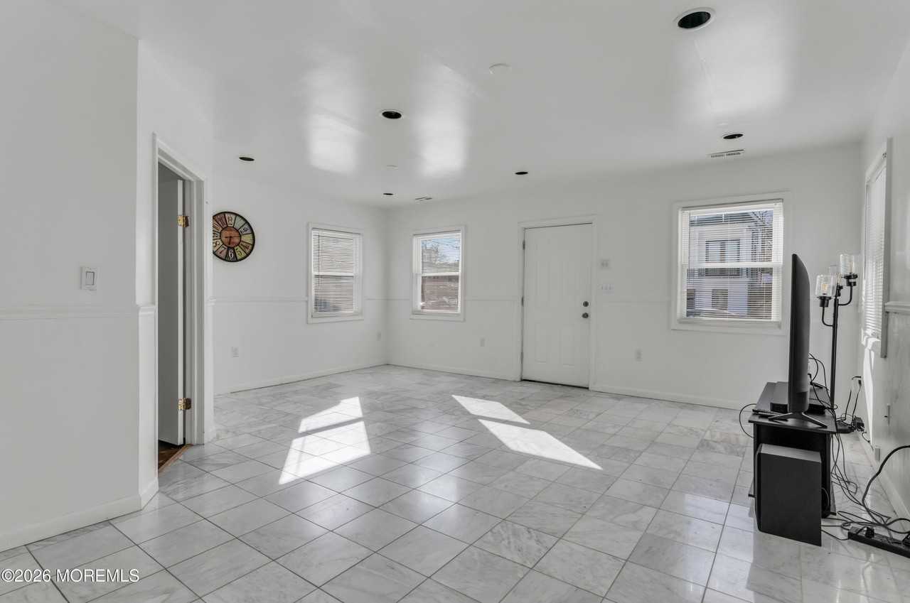 56 Highland Ave - Photo 3 of 16