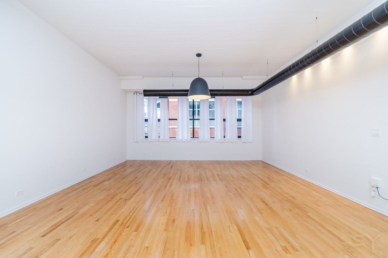 1021 S State St Apt 308 #308 - Photo 3 of 29