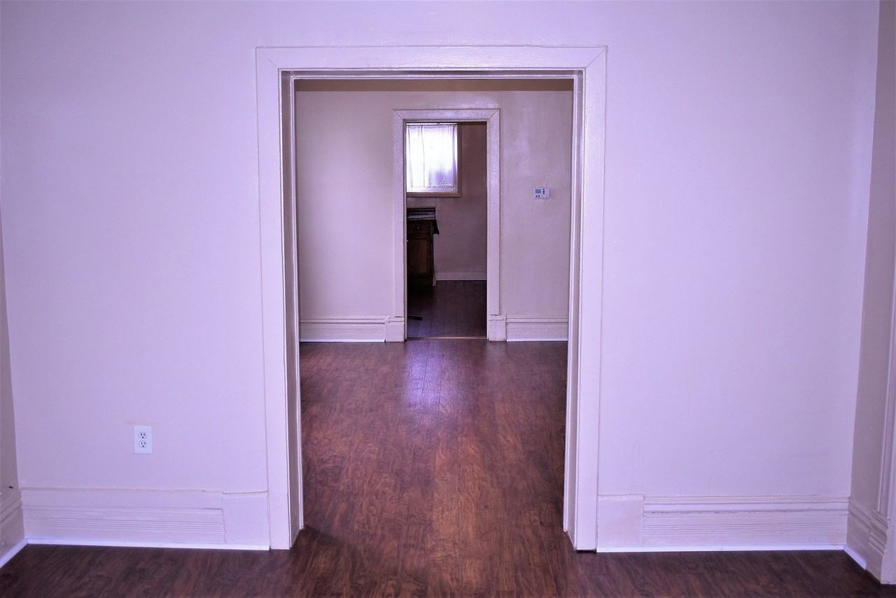 4835 W Congress Pkwy - Photo 5 of 33