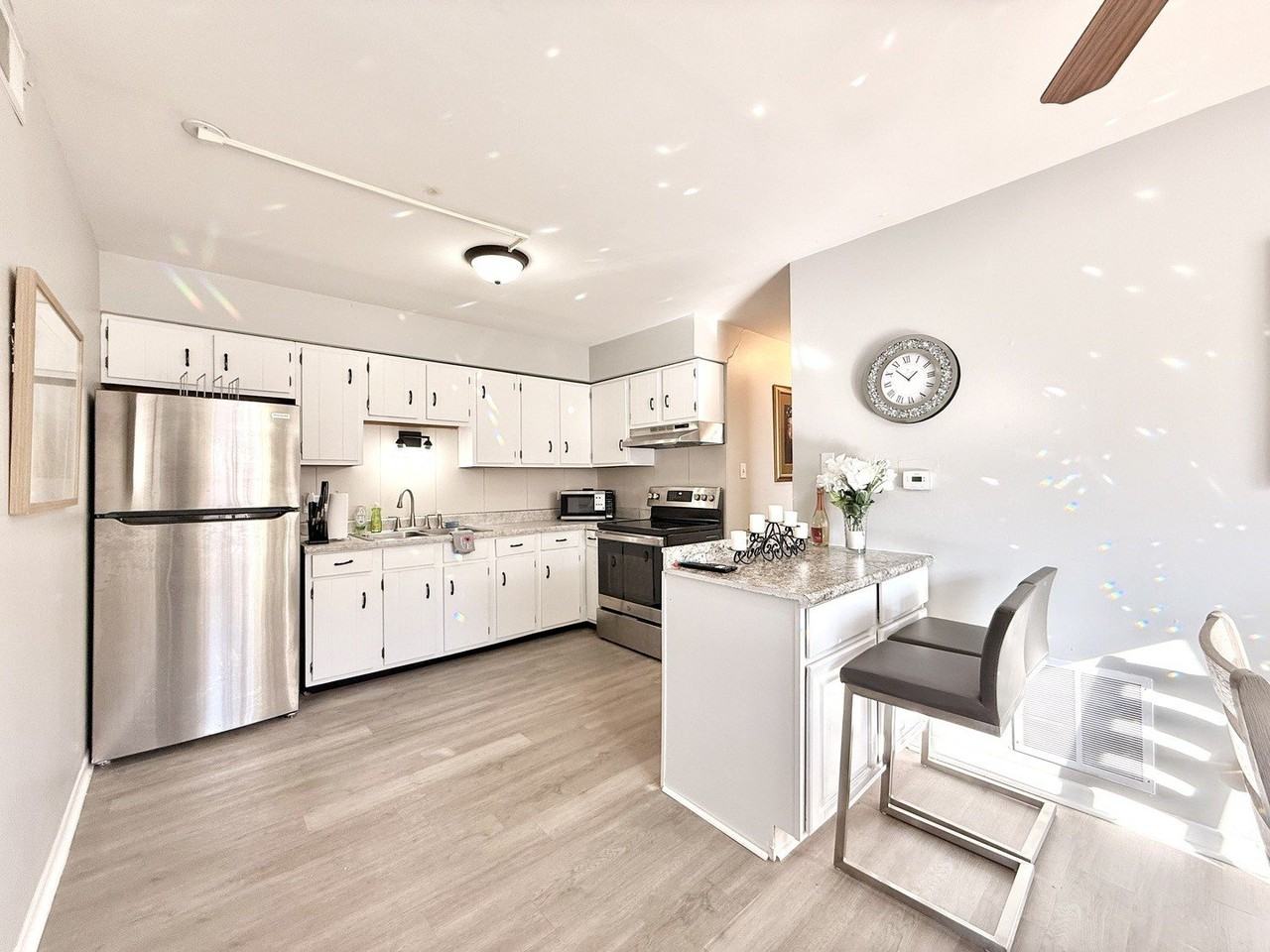 10405 Mansfield Ave Apt 3s #3S - Photo 2 of 12