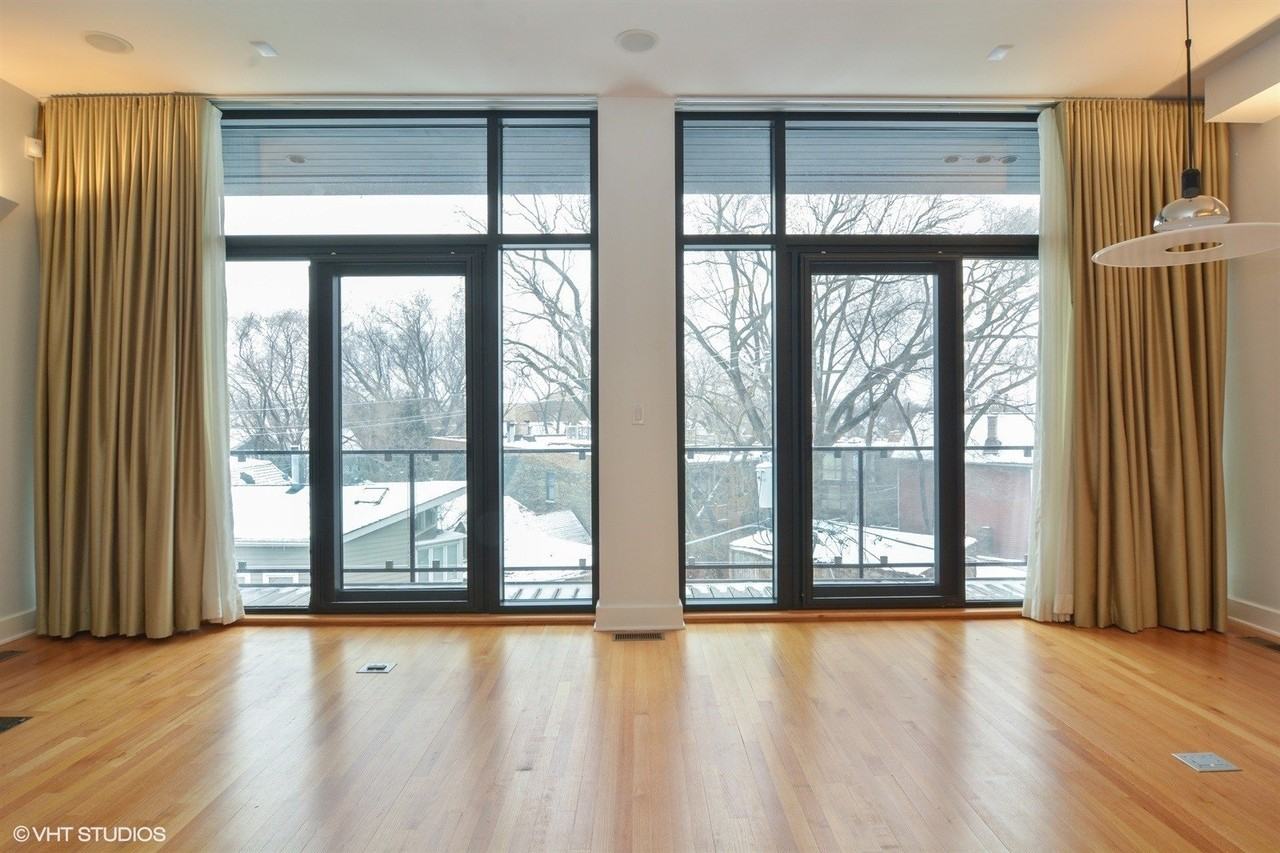 2734 N Lincoln Ave Apt 3w #3W - Photo 4 of 24