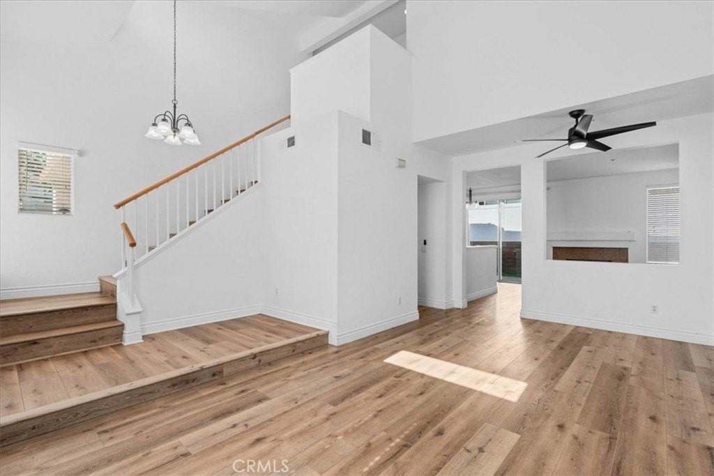 11816 Triolo Dr - Photo 4 of 28