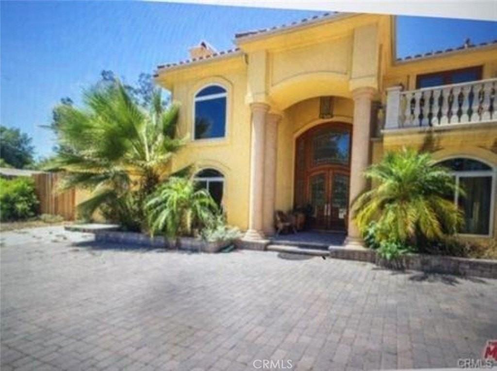 5717 Melvin Ave - Photo 3 of 13