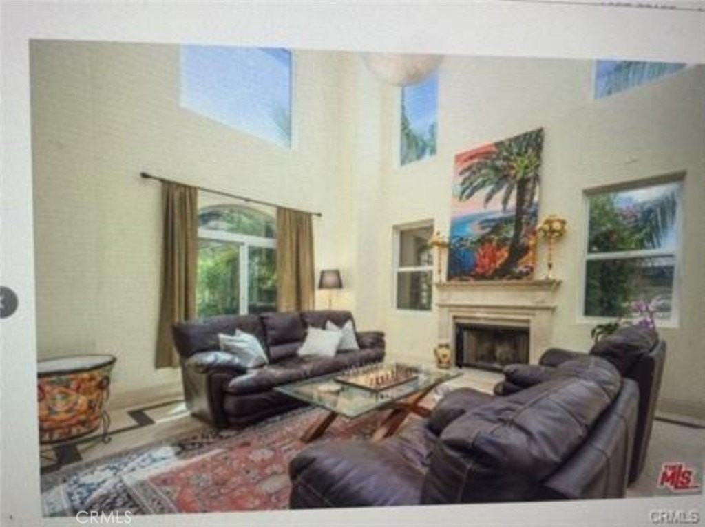 5717 Melvin Ave - Photo 6 of 13