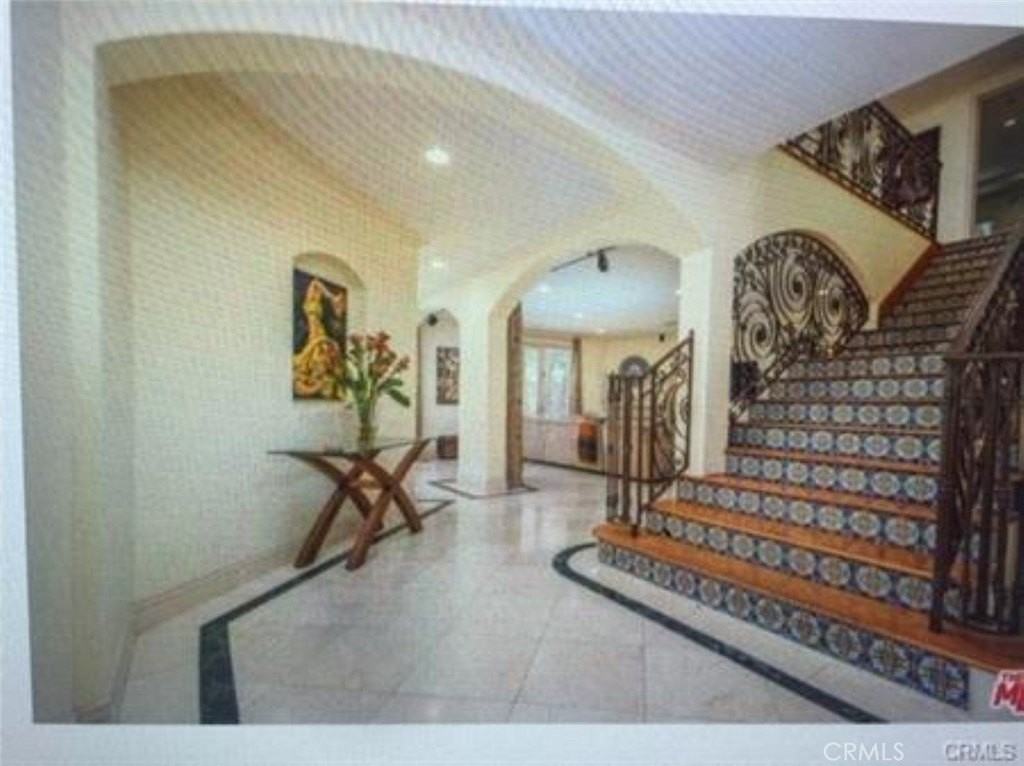 5717 Melvin Ave - Photo 7 of 13