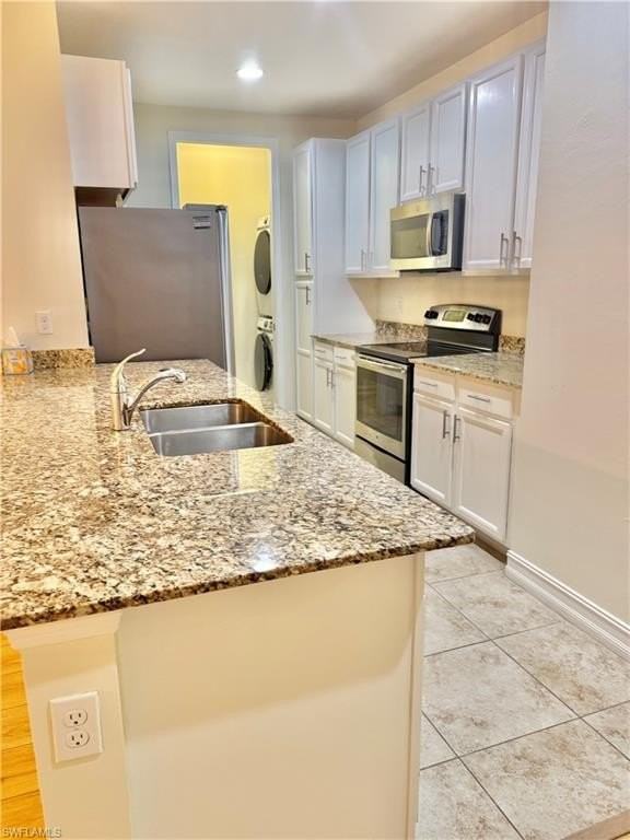 7776 Bristol Cir - Photo 3 of 26