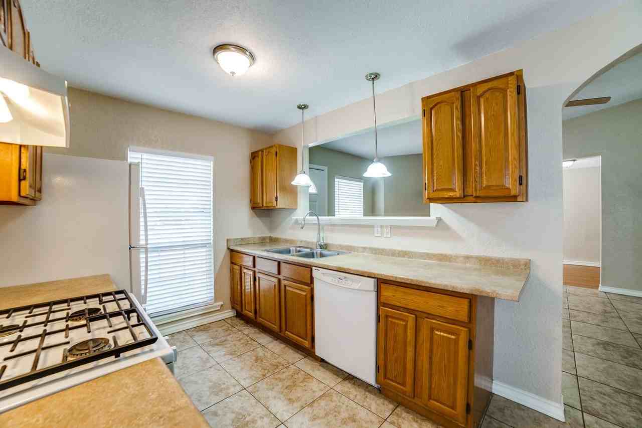 8033 Big Bnd - Photo 4 of 15