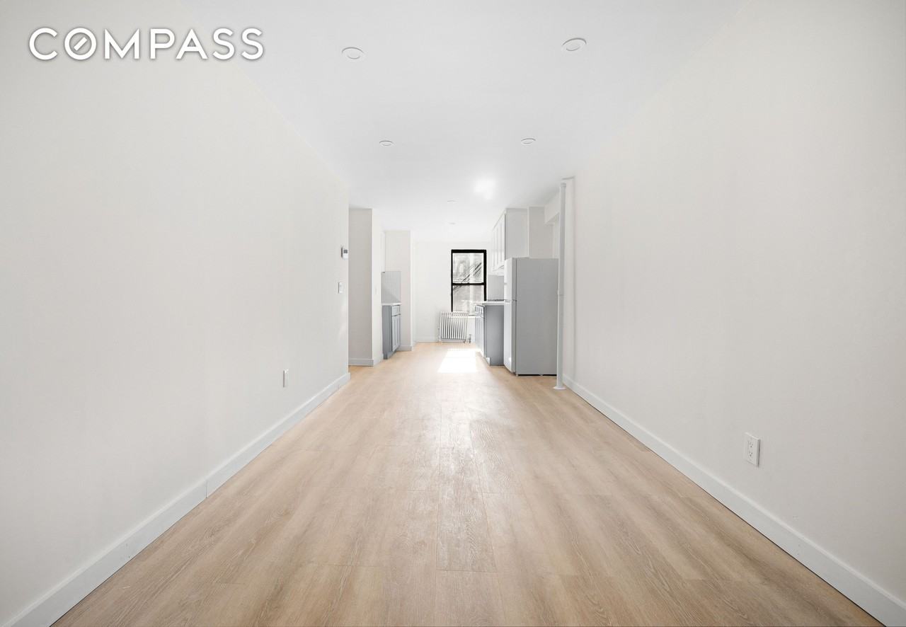 82 E 7th St #5W - Photo 7 of 11