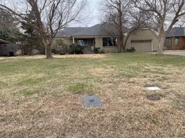 featured image of 1710 Dorchester Dr