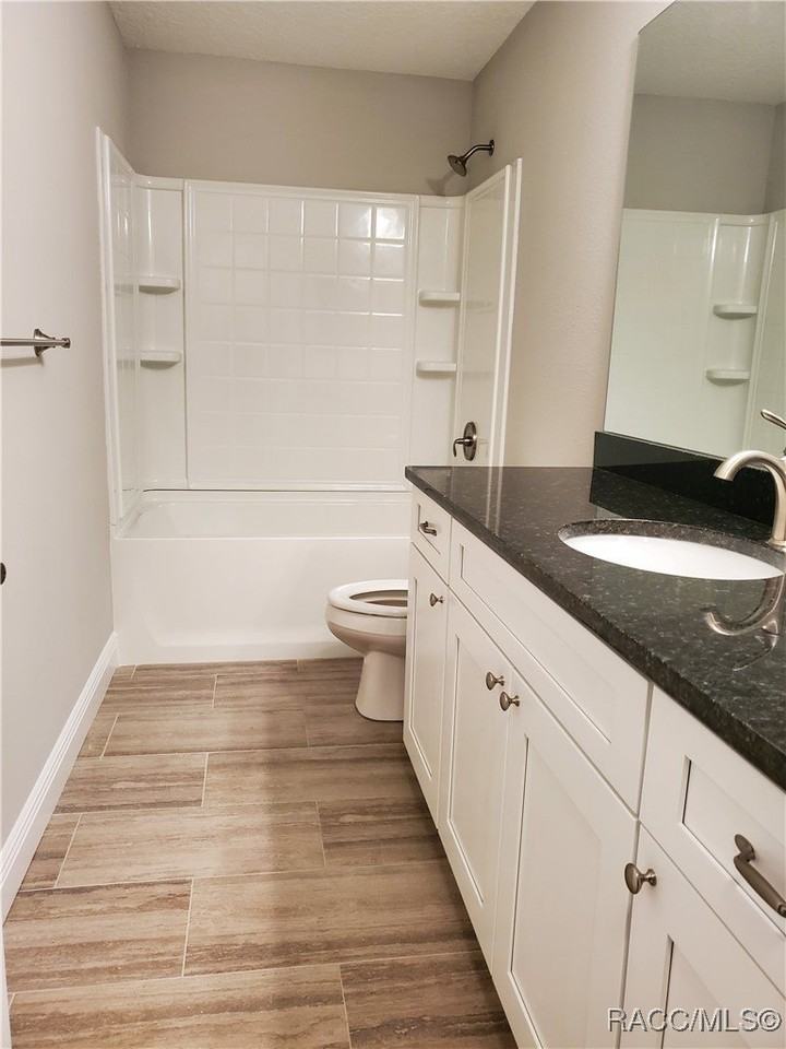 8687 N Paradisea Dr - Photo 7 of 10