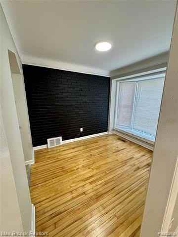 6267 Piedmont St - Photo 6 of 18