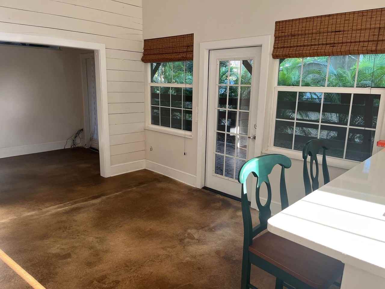 1395 Se Darling St - Photo 4 of 5