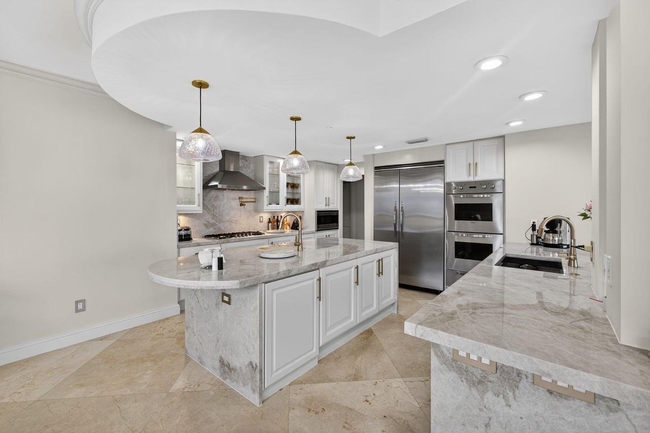 3800 N Ocean Dr #452 - Photo 2 of 50