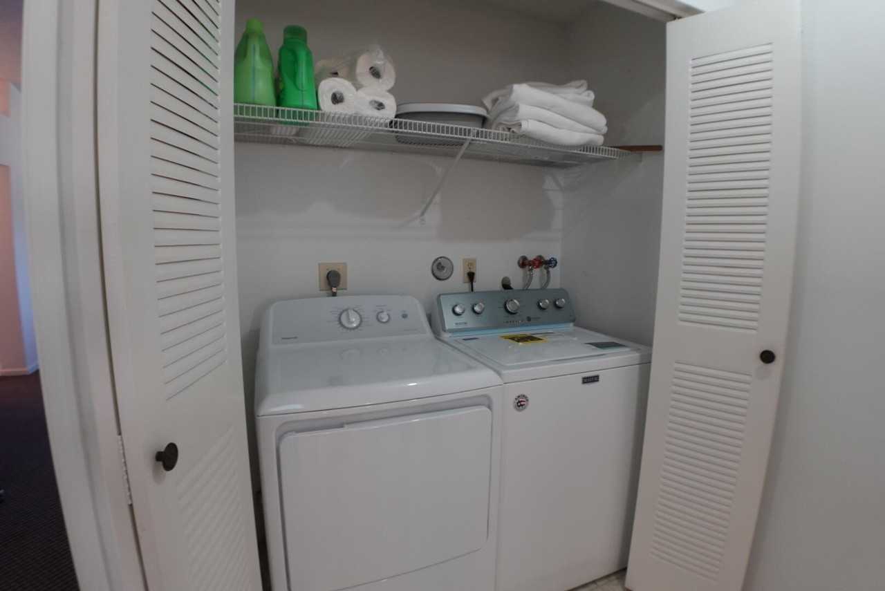 2274 Discovery Circle Circle W - Photo 4 of 8