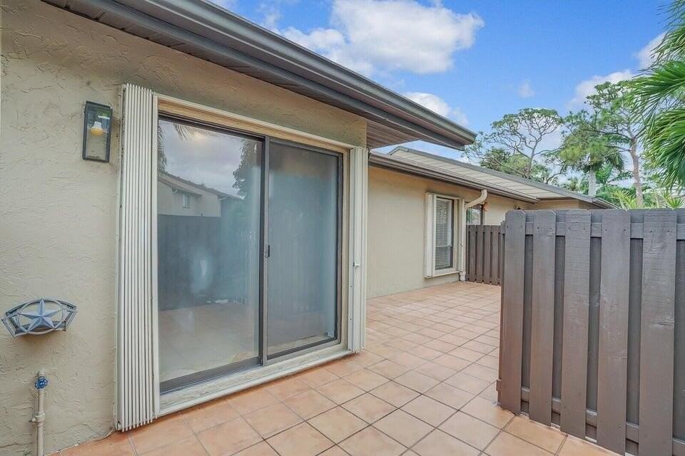 540 Shady Pine Way #B - Photo 2 of 30