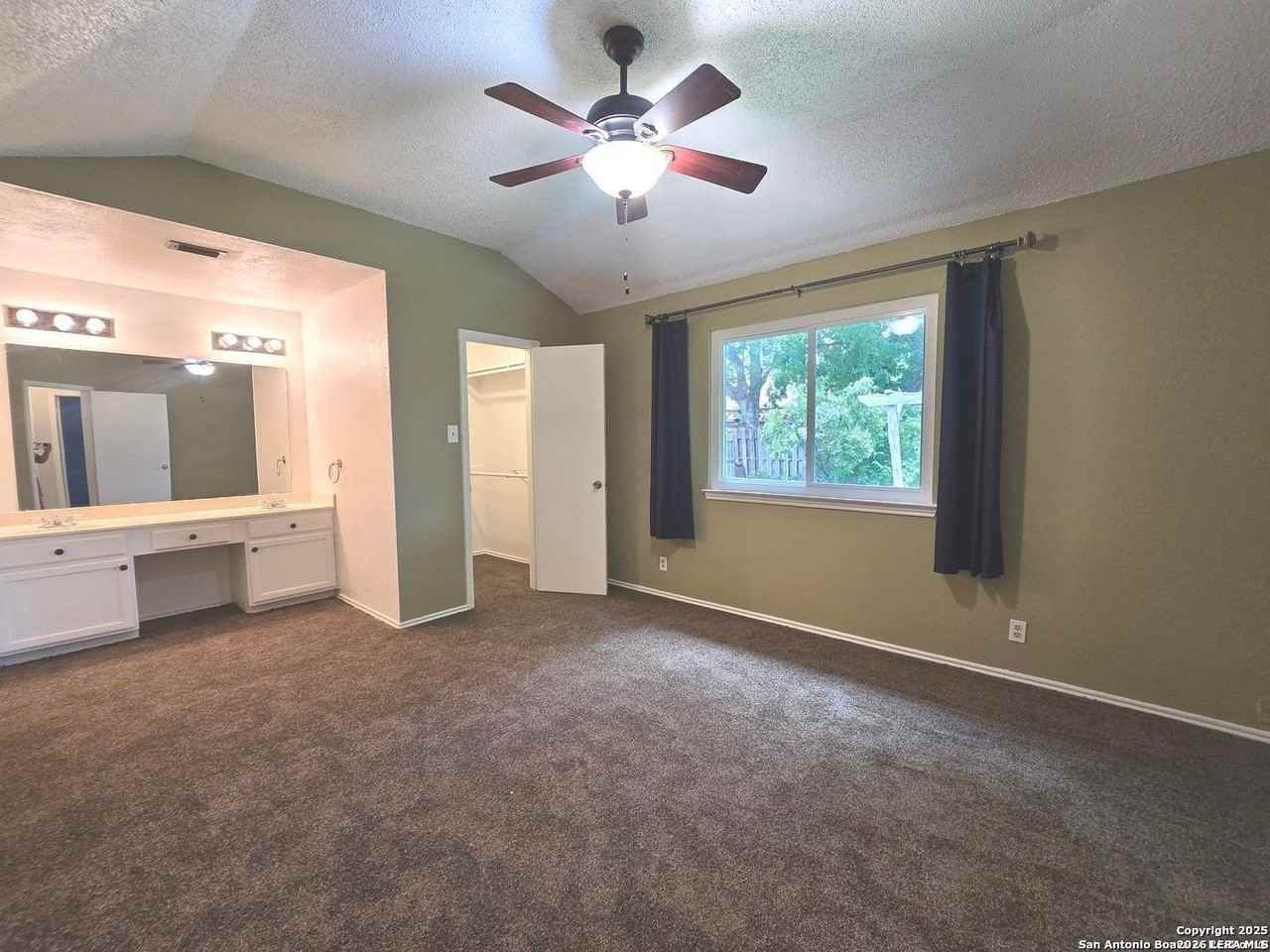 8015 Forest Ash - Photo 6 of 17