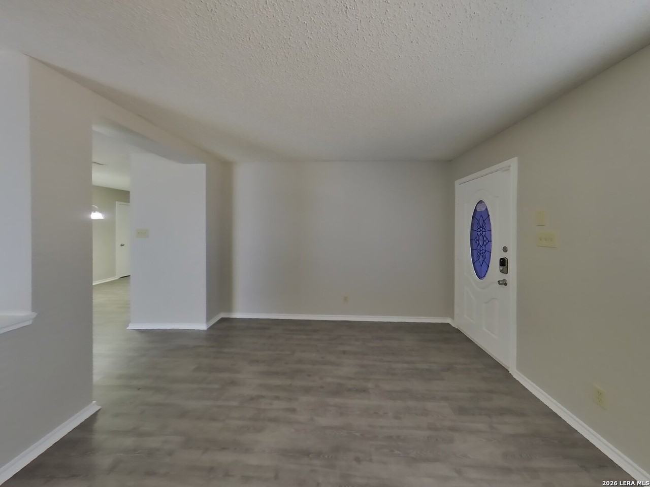 6714 Barton Rock Ln - Photo 4 of 18