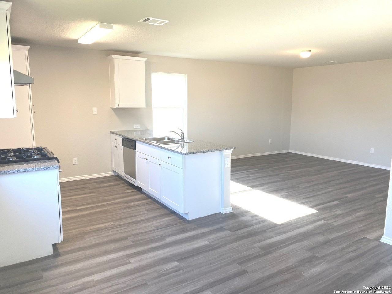 510 Moonvine Way - Photo 2 of 9