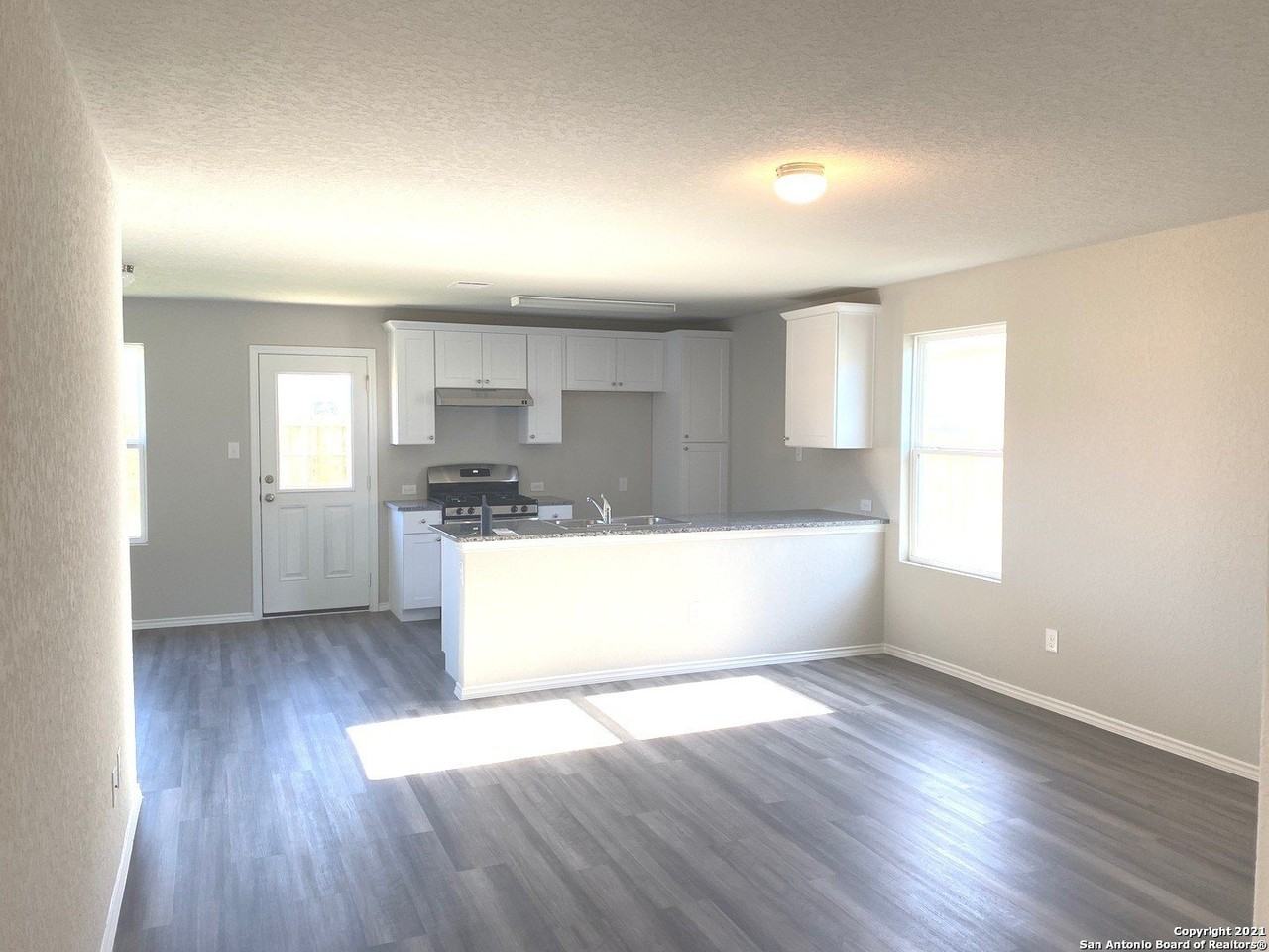 510 Moonvine Way - Photo 3 of 9