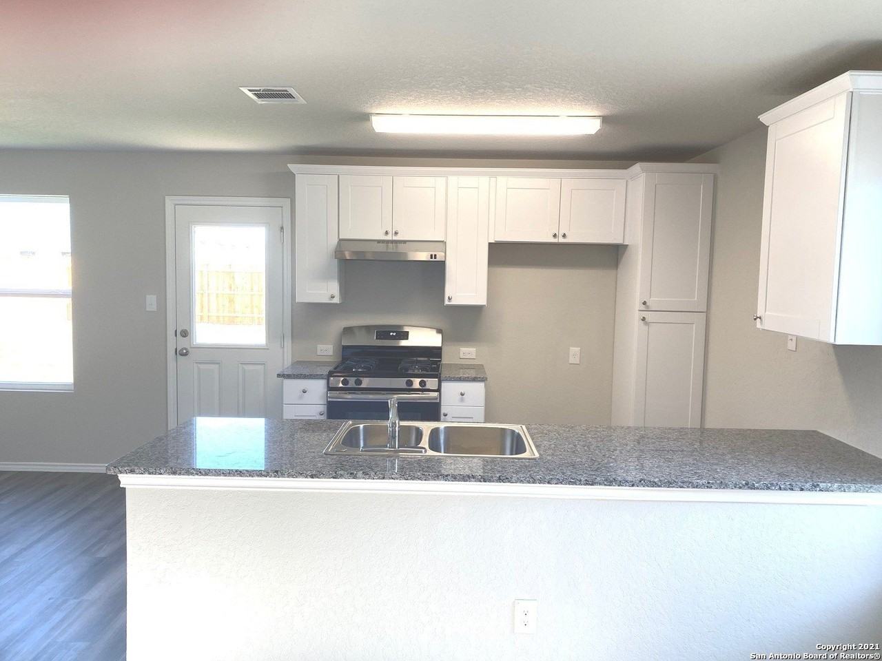 510 Moonvine Way - Photo 5 of 9