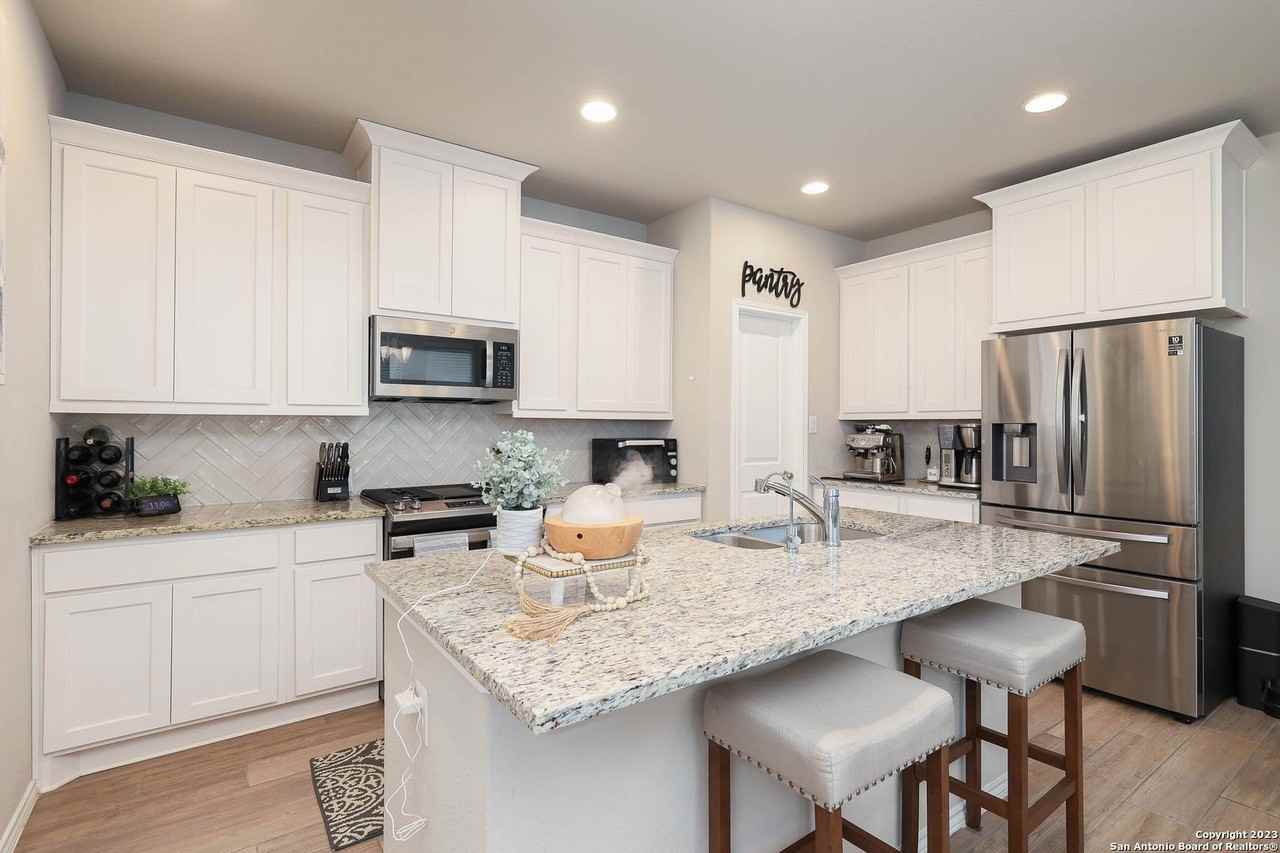 2748 Barkey Spgs - Photo 7 of 16