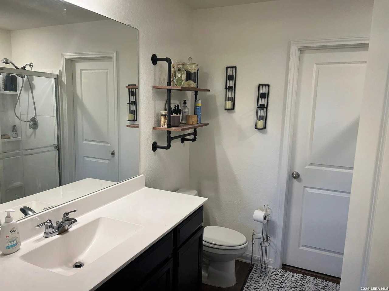 5428 Rue Girard - Photo 6 of 13