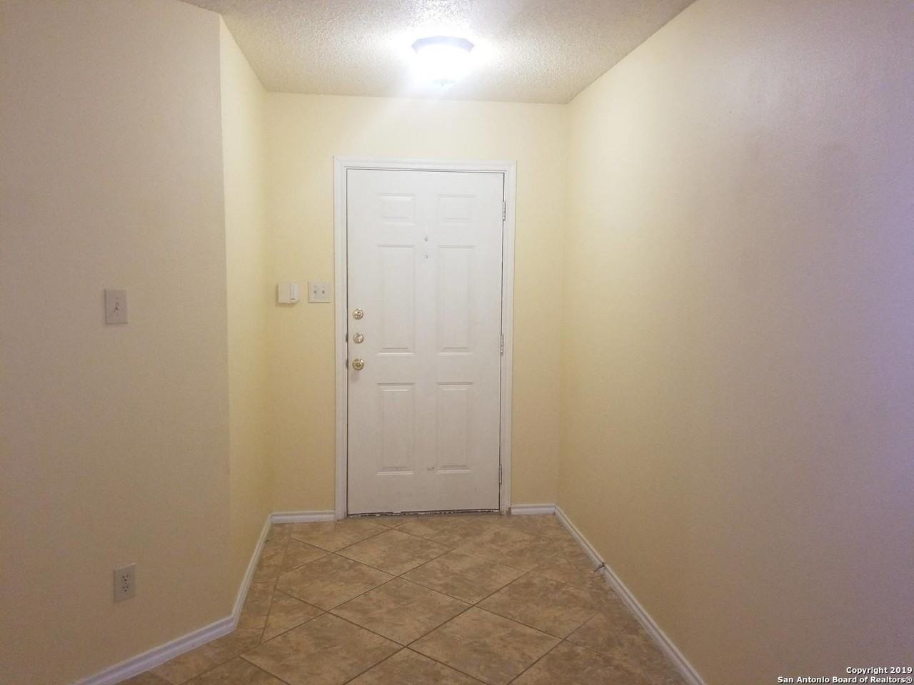 12019 Vintage Pt - Photo 3 of 15