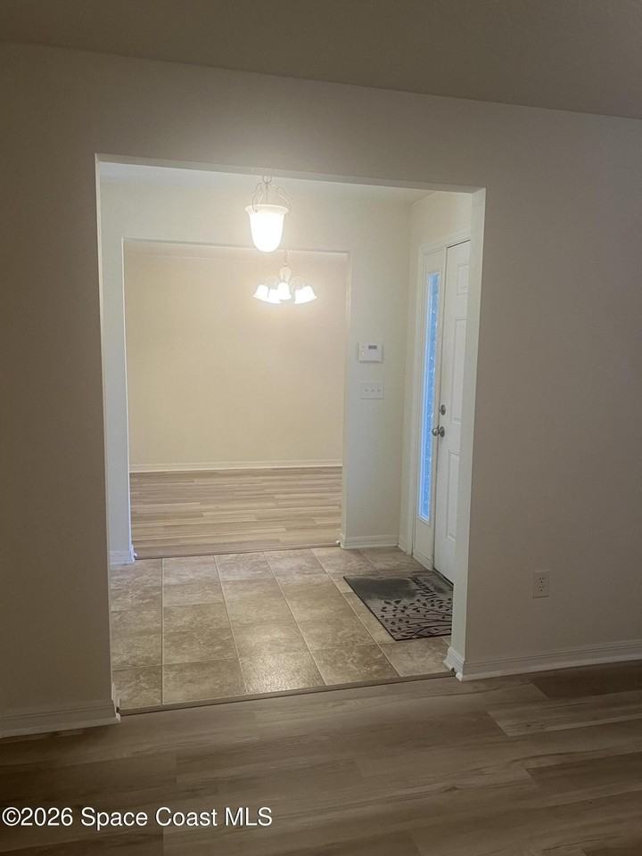 241 Paquita Cir Sw - Photo 4 of 29