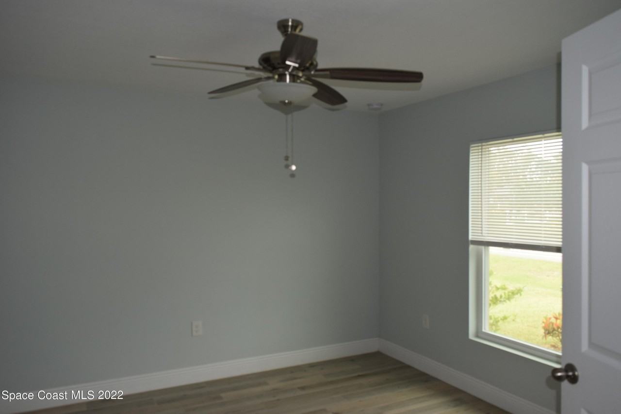 1328 Hazel St Nw - Photo 7 of 28