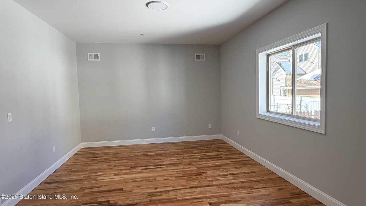 9 David St - Photo 6 of 13