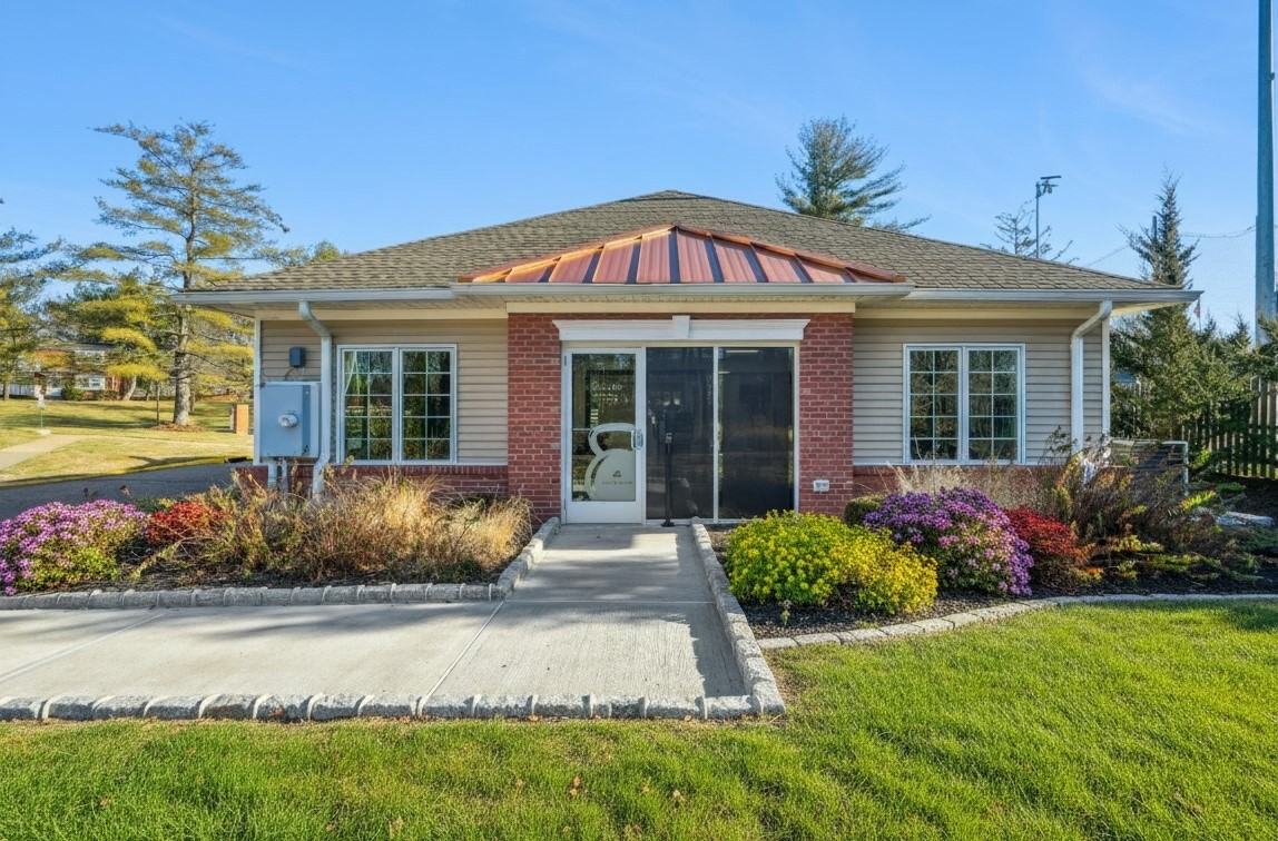 Chatham Hill Apartments - Photo 4 of 23