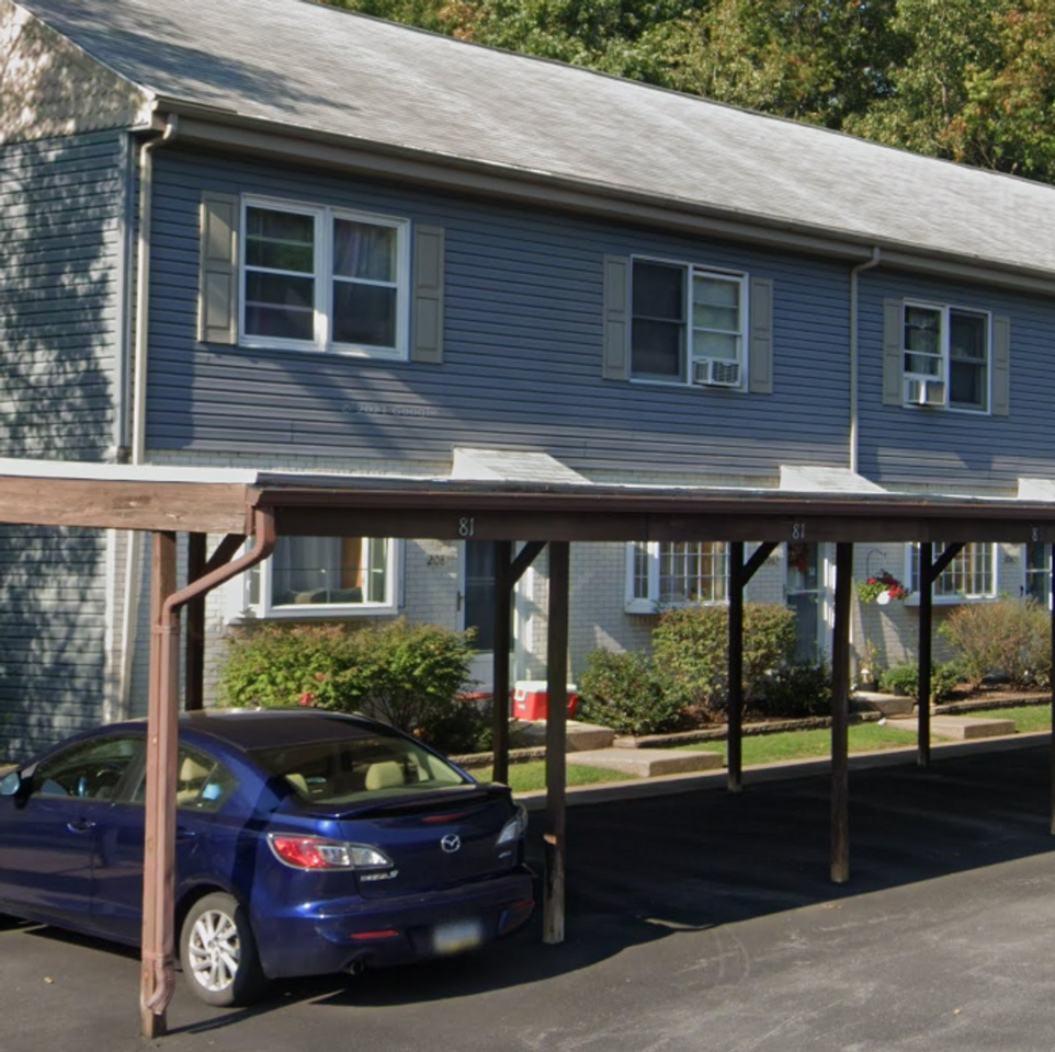 2093 Mary Ellen Ln - Photo 2 of 2